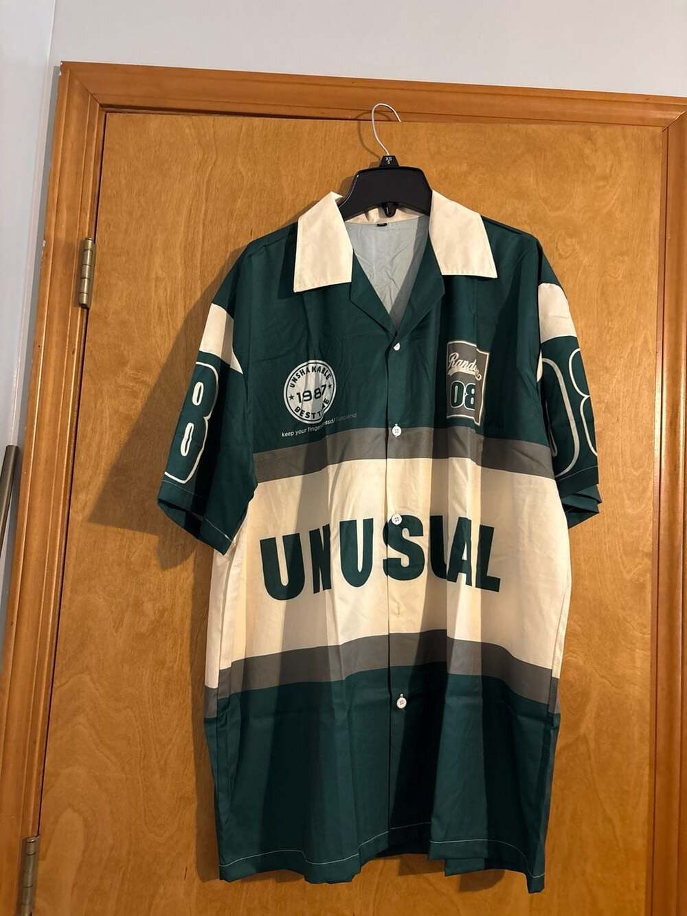 Random Unshakable 1987 Unusual Graphic Short Sleeve Shirt XXL